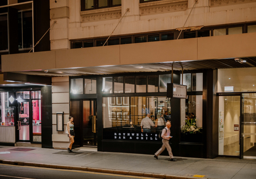 Rothwell's Bar & Grill: Heritage Elegance & Private Cellar Dining